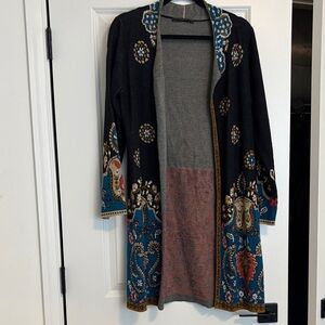 Chic Embroidered Cardigan - Black and Blue